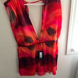 Pink Wave Print Pleated Shoulder pad plunge playsuit NWT size 10